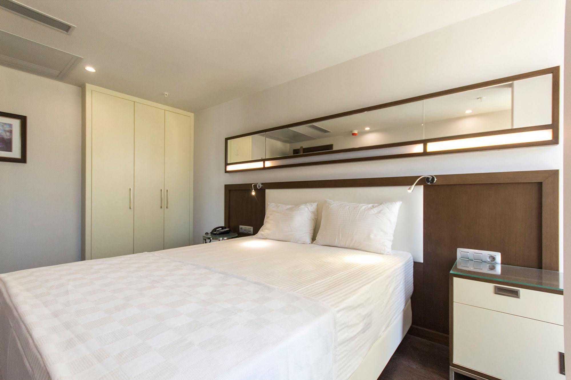 Otel Mac Vazo Kule İstanbul
